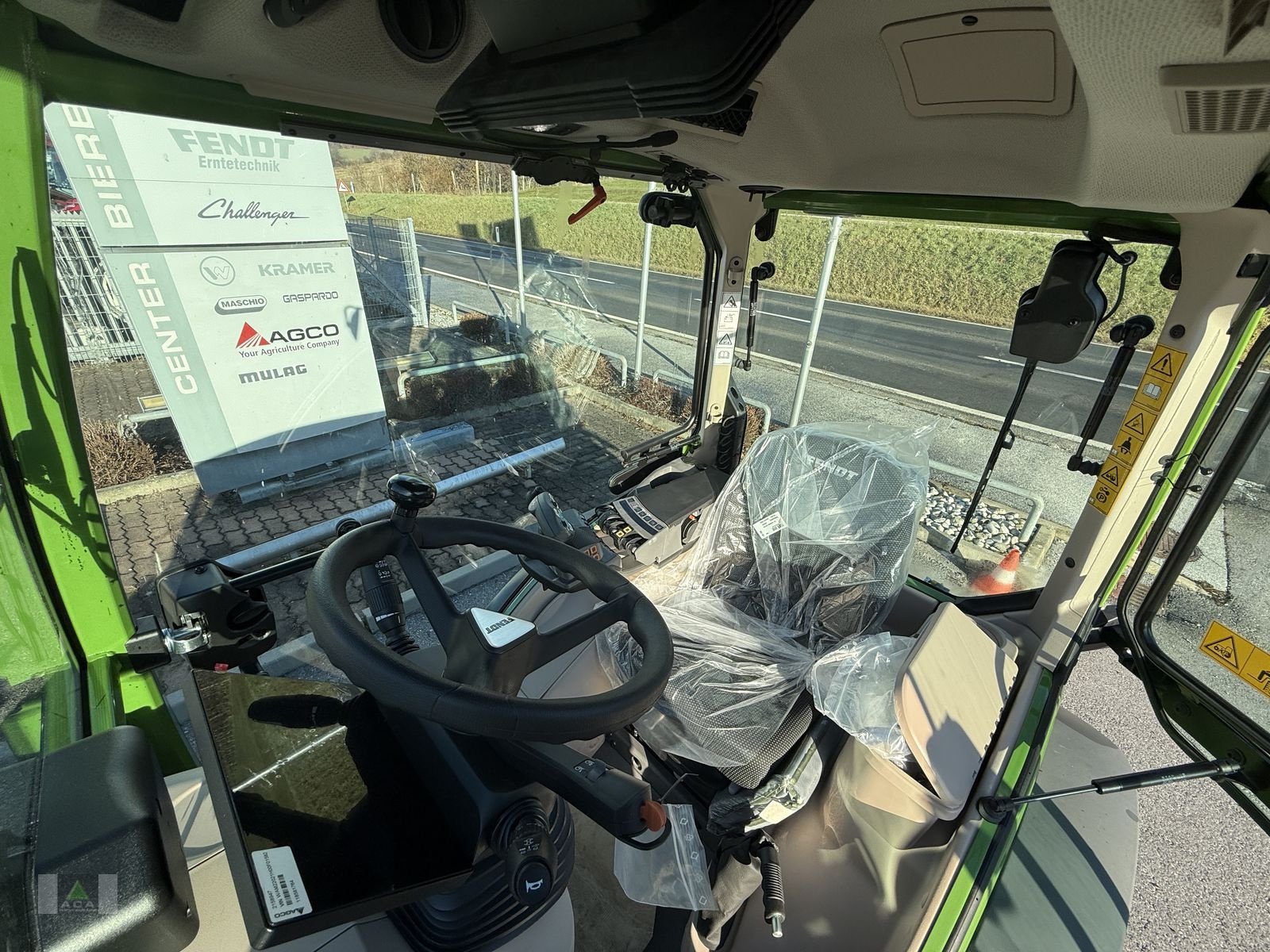 Schmalspurtraktor za tip Fendt 211 V, Neumaschine u Markt Hartmannsdorf (Slika 9)