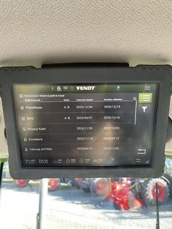 Schmalspurtraktor typu Fendt 211 V, Gebrauchtmaschine v PEYROLE (Obrázek 10)