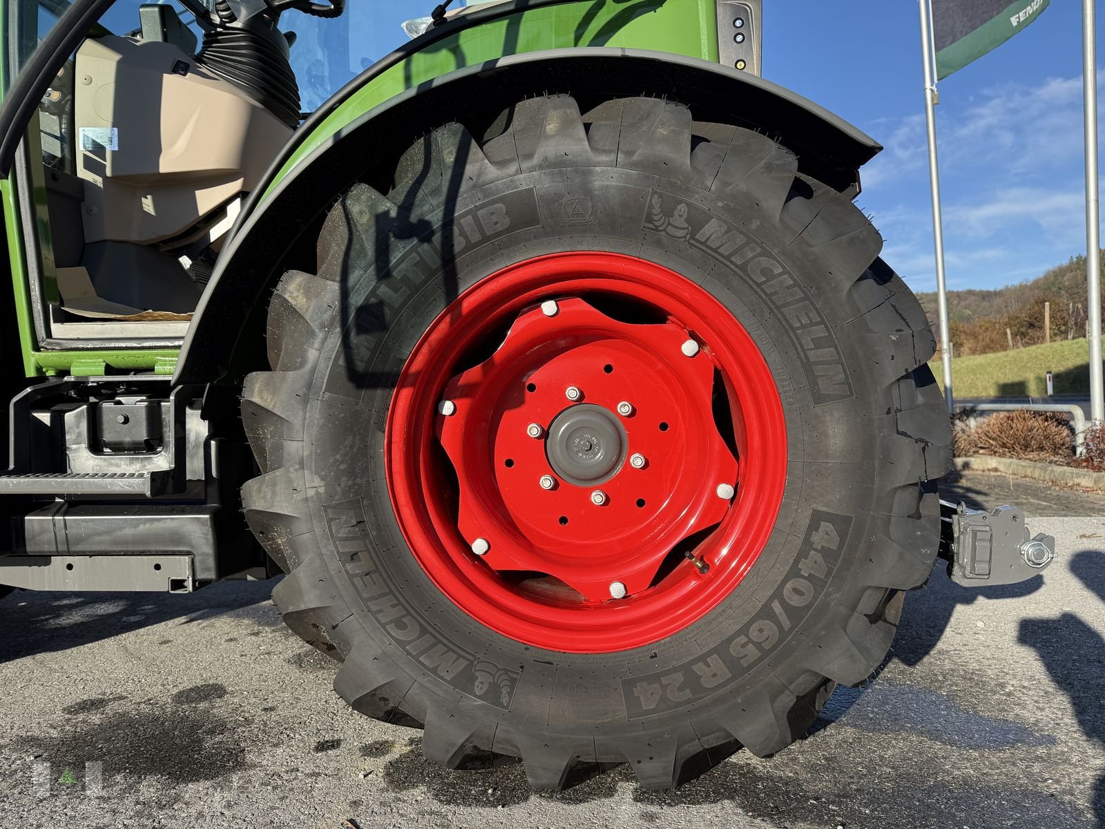 Schmalspurtraktor типа Fendt 211 Vario V/F/P (Gen3), Neumaschine в Markt Hartmannsdorf (Фотография 14)