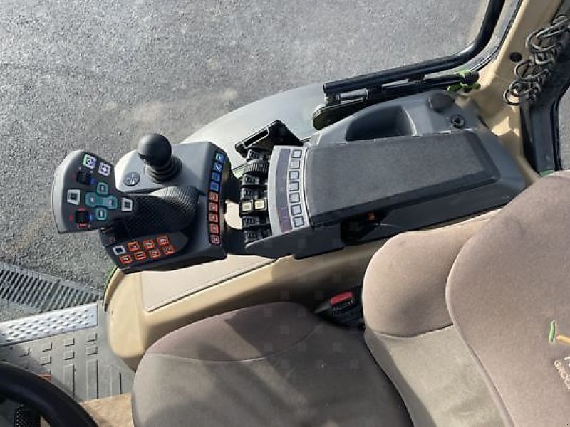 Schmalspurtraktor des Typs Fendt 211F, Gebrauchtmaschine in Carcassonne (Bild 7)