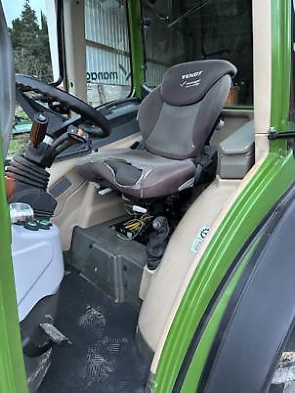 Schmalspurtraktor типа Fendt 211F, Gebrauchtmaschine в Carcassonne (Фотография 9)