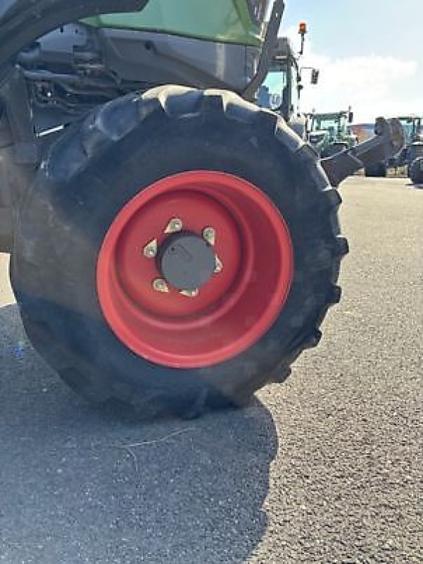 Schmalspurtraktor типа Fendt 211F, Gebrauchtmaschine в Carcassonne (Фотография 9)