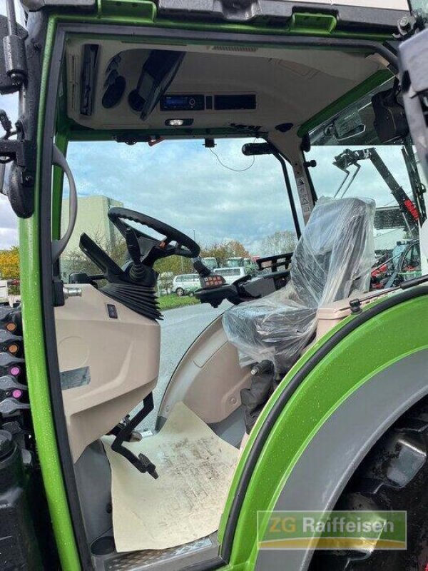 Schmalspurtraktor typu Fendt 211V Vario Profi, Gebrauchtmaschine v Bruchsal (Obrázek 10)