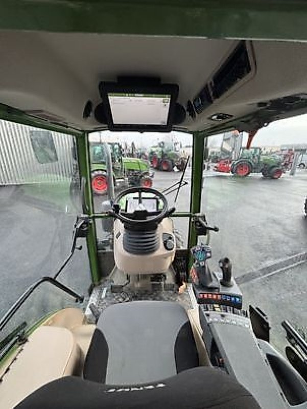 Schmalspurtraktor typu Fendt 211V, Gebrauchtmaschine v Carcassonne (Obrázek 11)