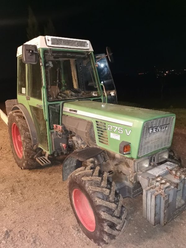 Schmalspurtraktor des Typs Fendt 275 V, Gebrauchtmaschine in ST MARTIN EN HAUT (Bild 1)