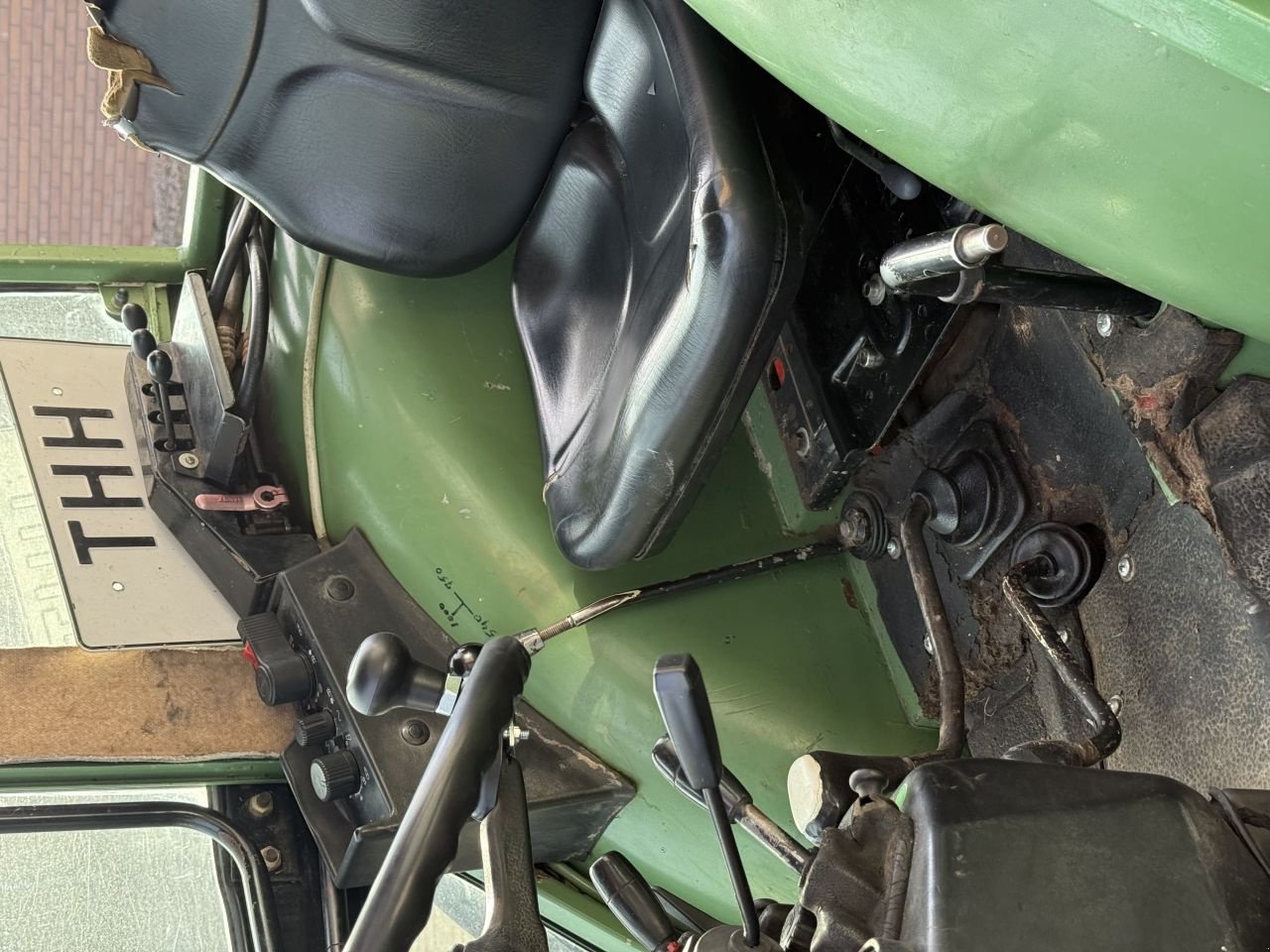 Schmalspurtraktor du type Fendt 275, Gebrauchtmaschine en Wadenoijen (Photo 4)