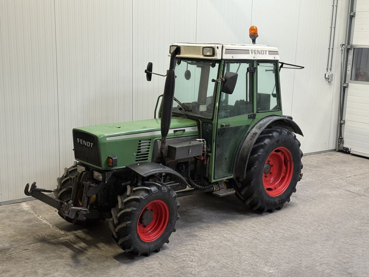 Schmalspurtraktor du type Fendt 275, Gebrauchtmaschine en Wadenoijen (Photo 1)