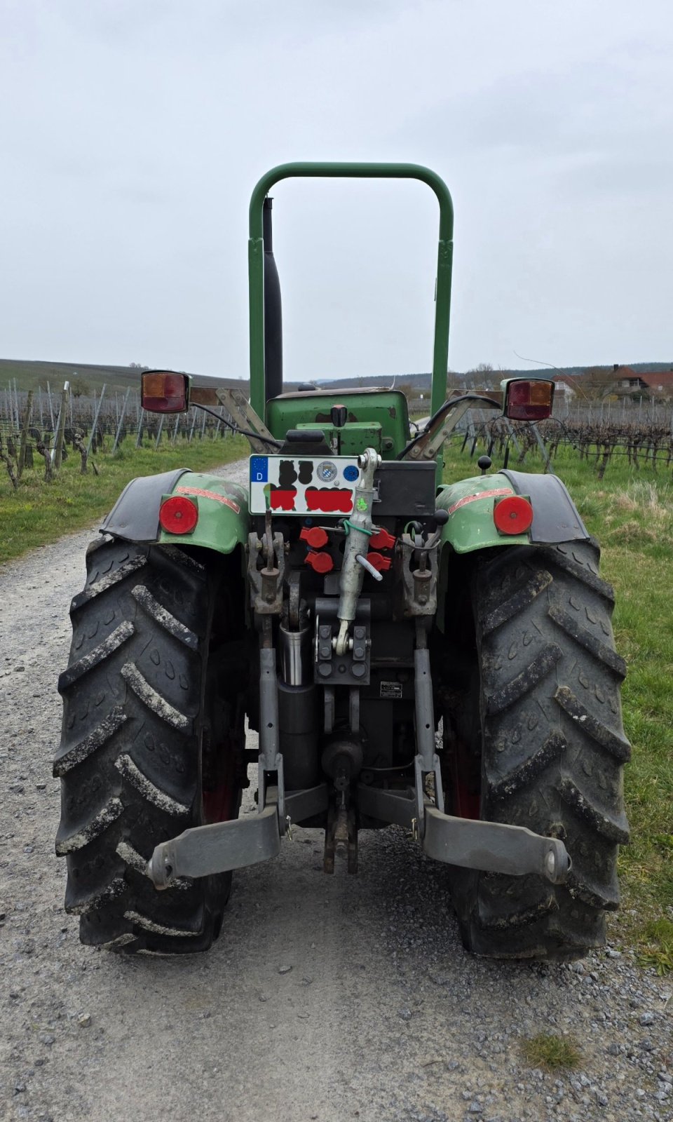 Schmalspurtraktor typu Fendt Farmer 203 VA, Gebrauchtmaschine w Sommerach (Zdjęcie 3)