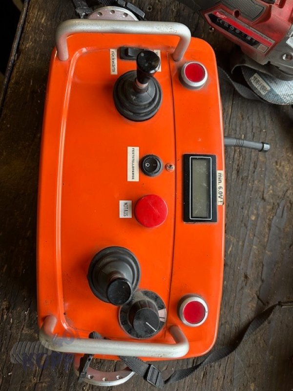 Schmalspurtraktor typu Holder Weinbautraktor Holder M4.74 / M 480 Joystick u. Funksteuerung, Gebrauchtmaschine v Schutterzell (Obrázek 9)