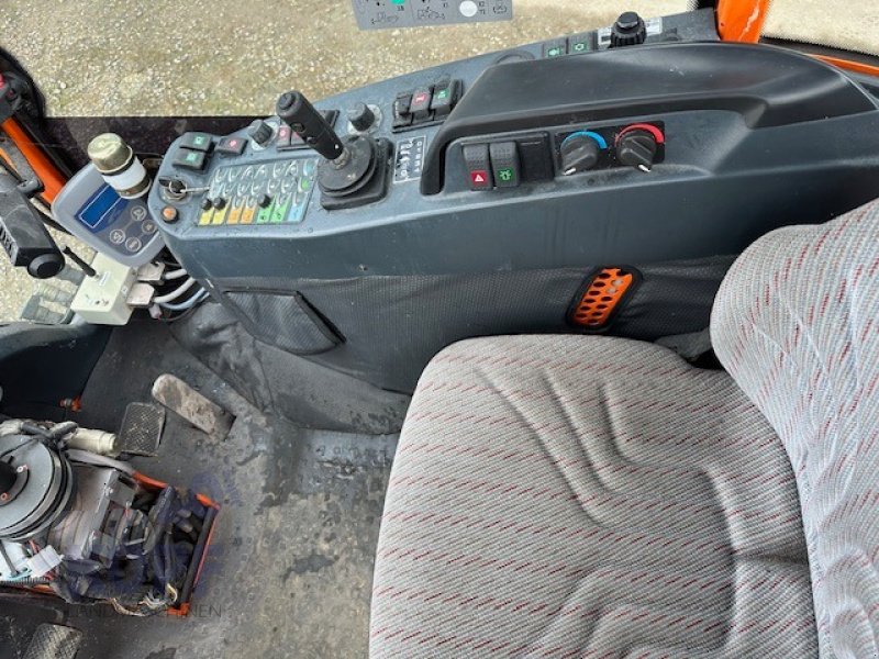 Schmalspurtraktor typu Holder Weinbautraktor Holder M4.74 / M 480 Joystick u. Funksteuerung, Gebrauchtmaschine v Schutterzell (Obrázek 17)