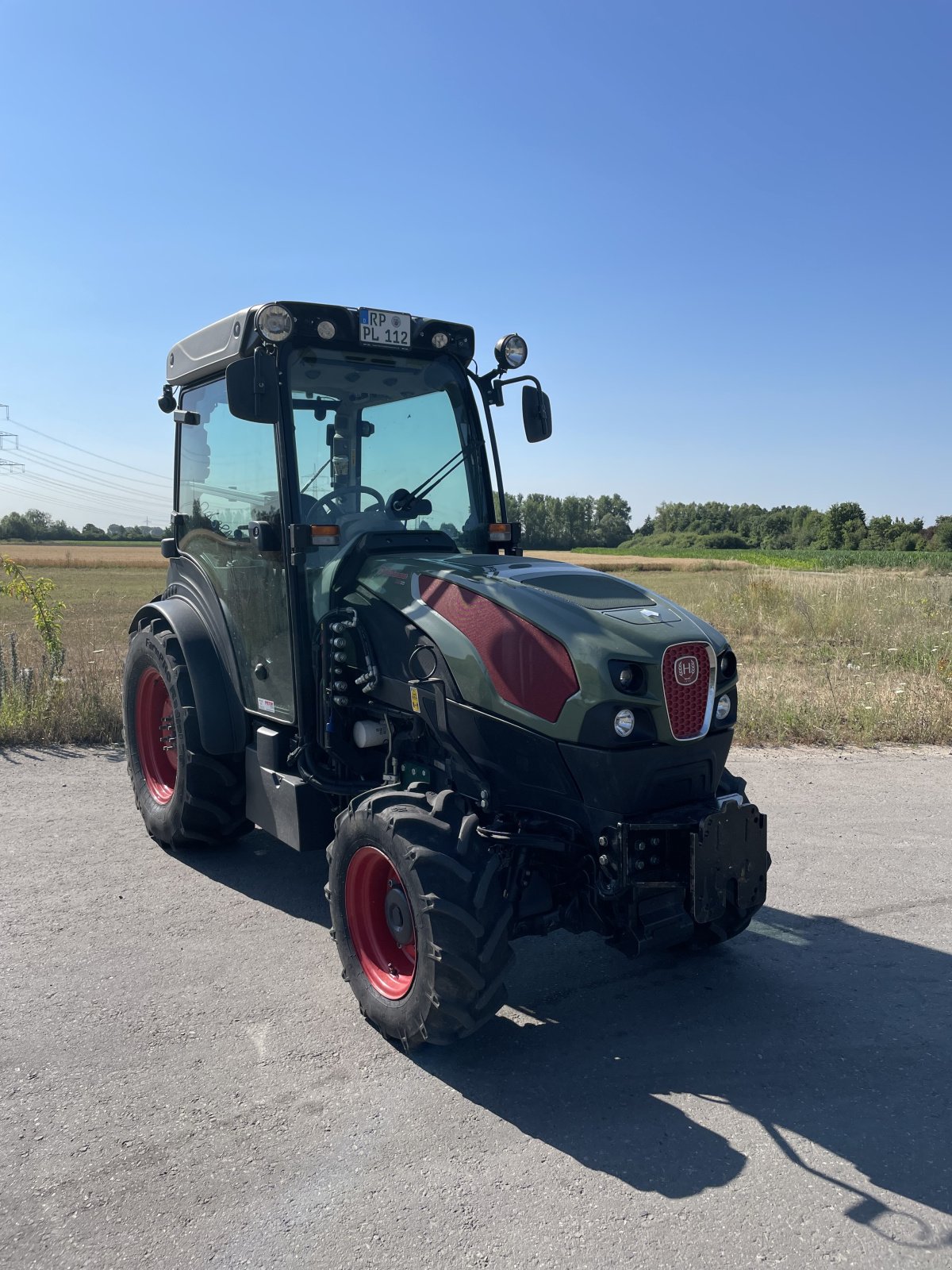 Schmalspurtraktor des Typs Hürlimann XS 95 GS, Gebrauchtmaschine in Dannstadt-Schauernheim (Bild 2)
