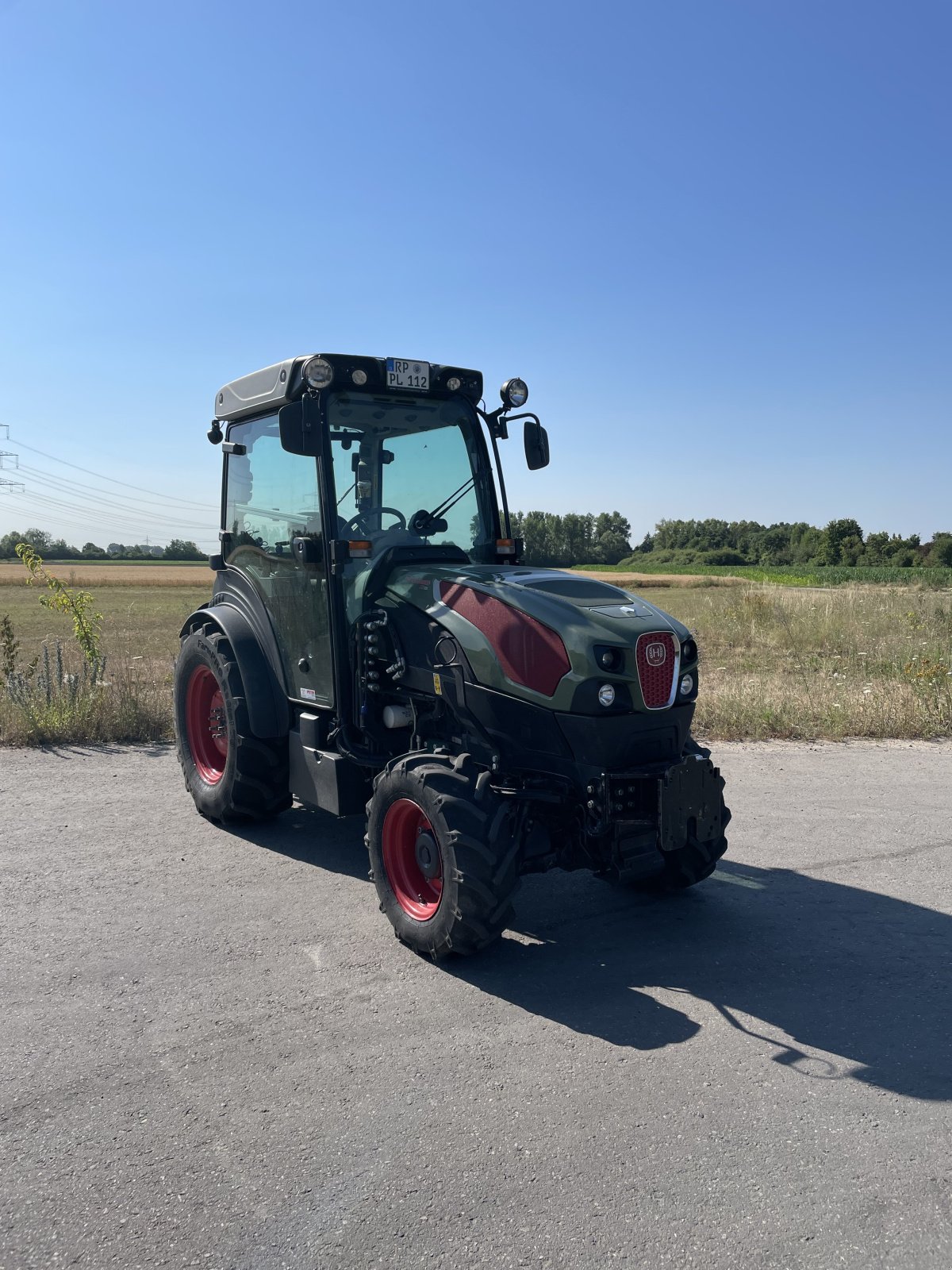 Schmalspurtraktor des Typs Hürlimann XS 95 GS, Gebrauchtmaschine in Dannstadt-Schauernheim (Bild 1)