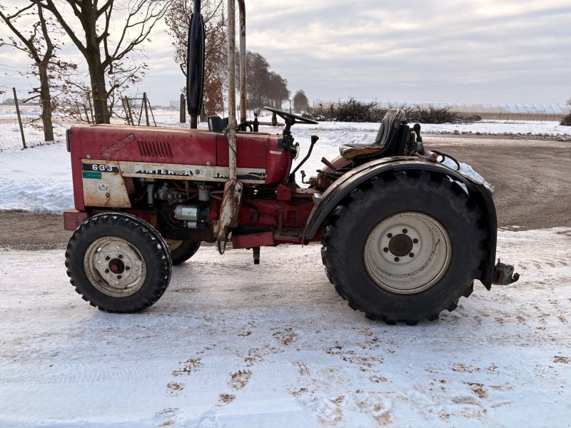Schmalspurtraktor del tipo IHC 633, Gebrauchtmaschine en Buxtehude