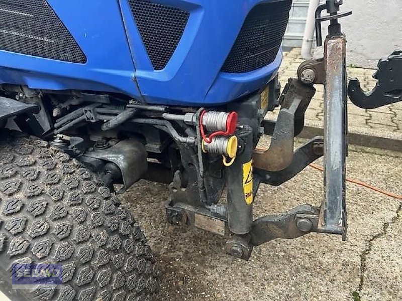 Schmalspurtraktor des Typs Iseki TM 3267 AHLK, Gebrauchtmaschine in Zweibrücken (Bild 11)