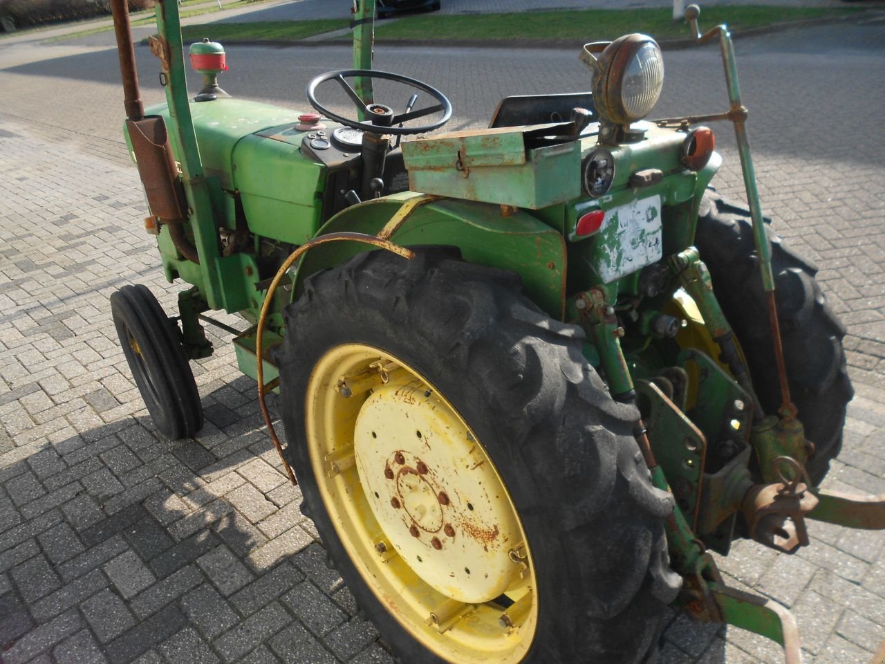 Schmalspurtraktor tip John Deere 1020v, Gebrauchtmaschine in Oirschot (Poză 8)