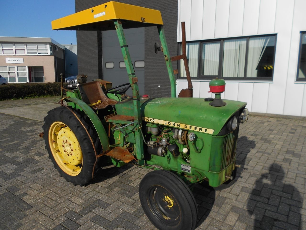 Schmalspurtraktor tip John Deere 1020v, Gebrauchtmaschine in Oirschot (Poză 4)