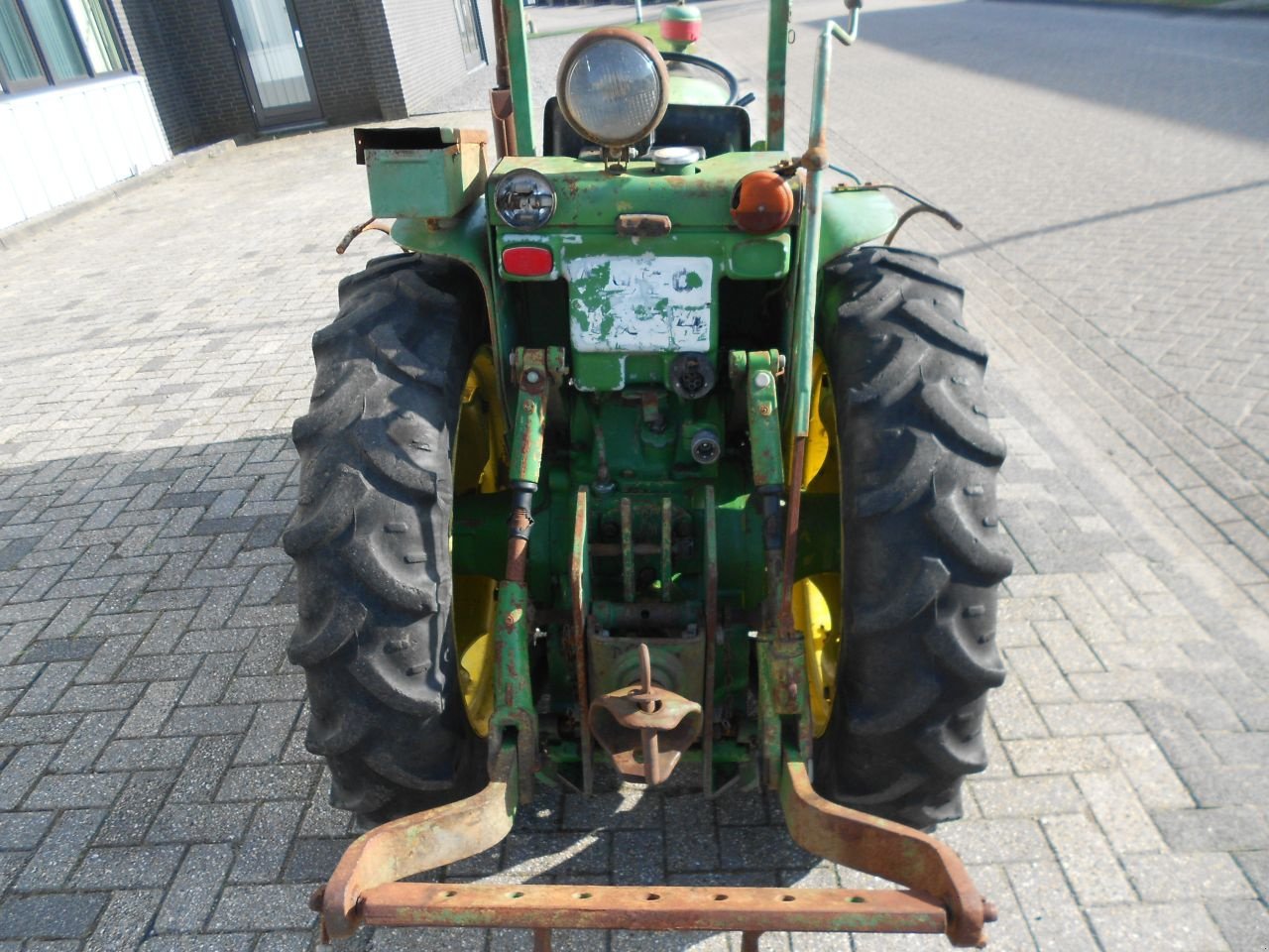 Schmalspurtraktor tip John Deere 1020v, Gebrauchtmaschine in Oirschot (Poză 5)