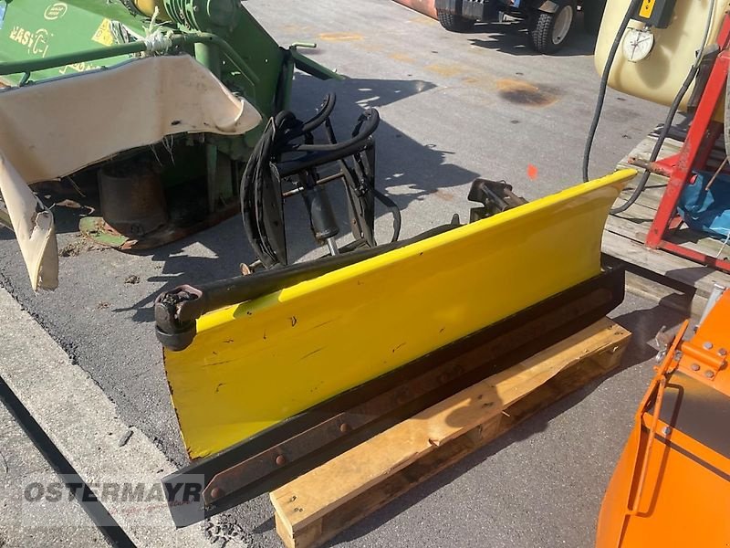 Schmalspurtraktor typu John Deere 1026 R, Gebrauchtmaschine v Rohr (Obrázek 12)