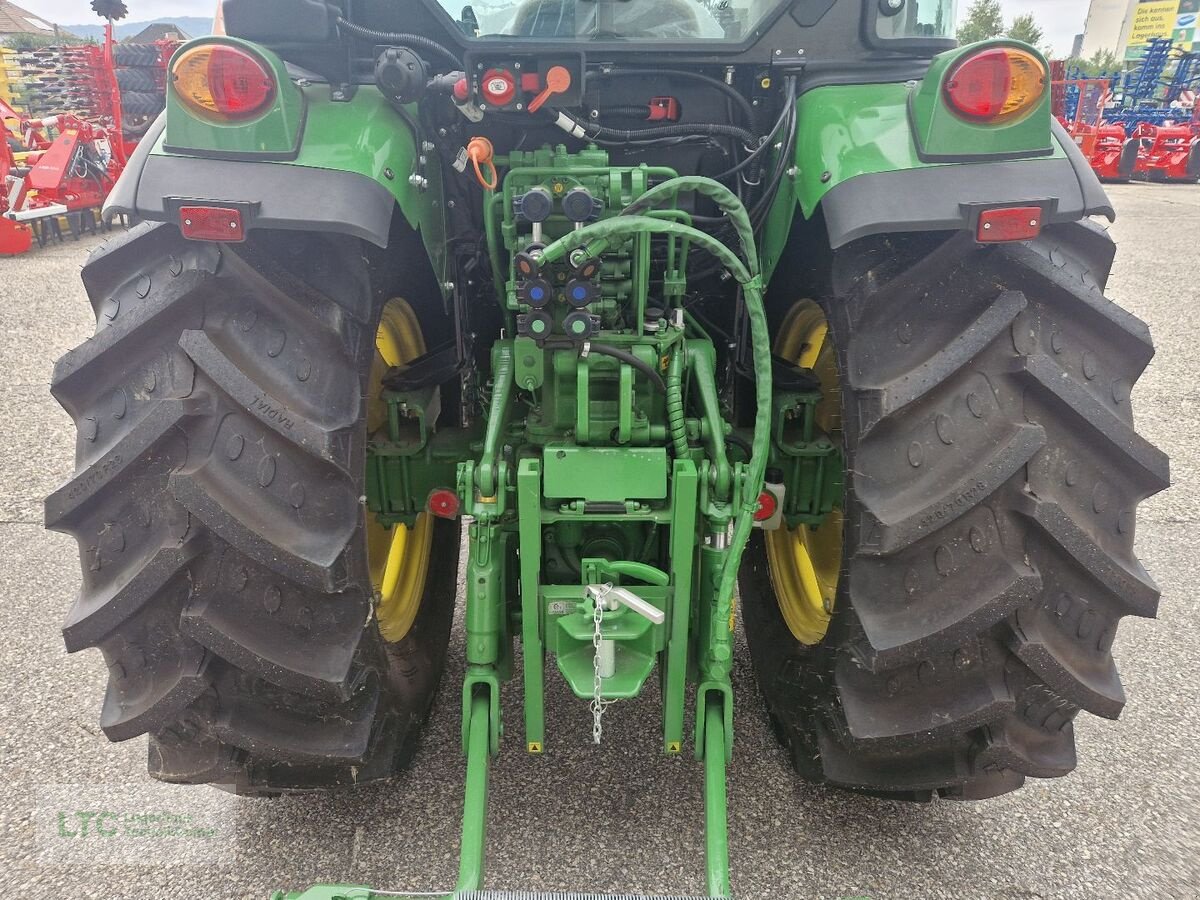 Schmalspurtraktor des Typs John Deere 5075 GF, Neumaschine in Korneuburg (Bild 13)