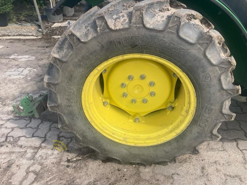 Schmalspurtraktor des Typs John Deere 5075 GL, Gebrauchtmaschine in Albersdorf (Bild 13)