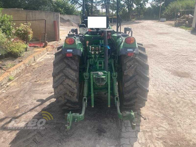 Schmalspurtraktor des Typs John Deere 5075 GL, Gebrauchtmaschine in Albersdorf (Bild 5)