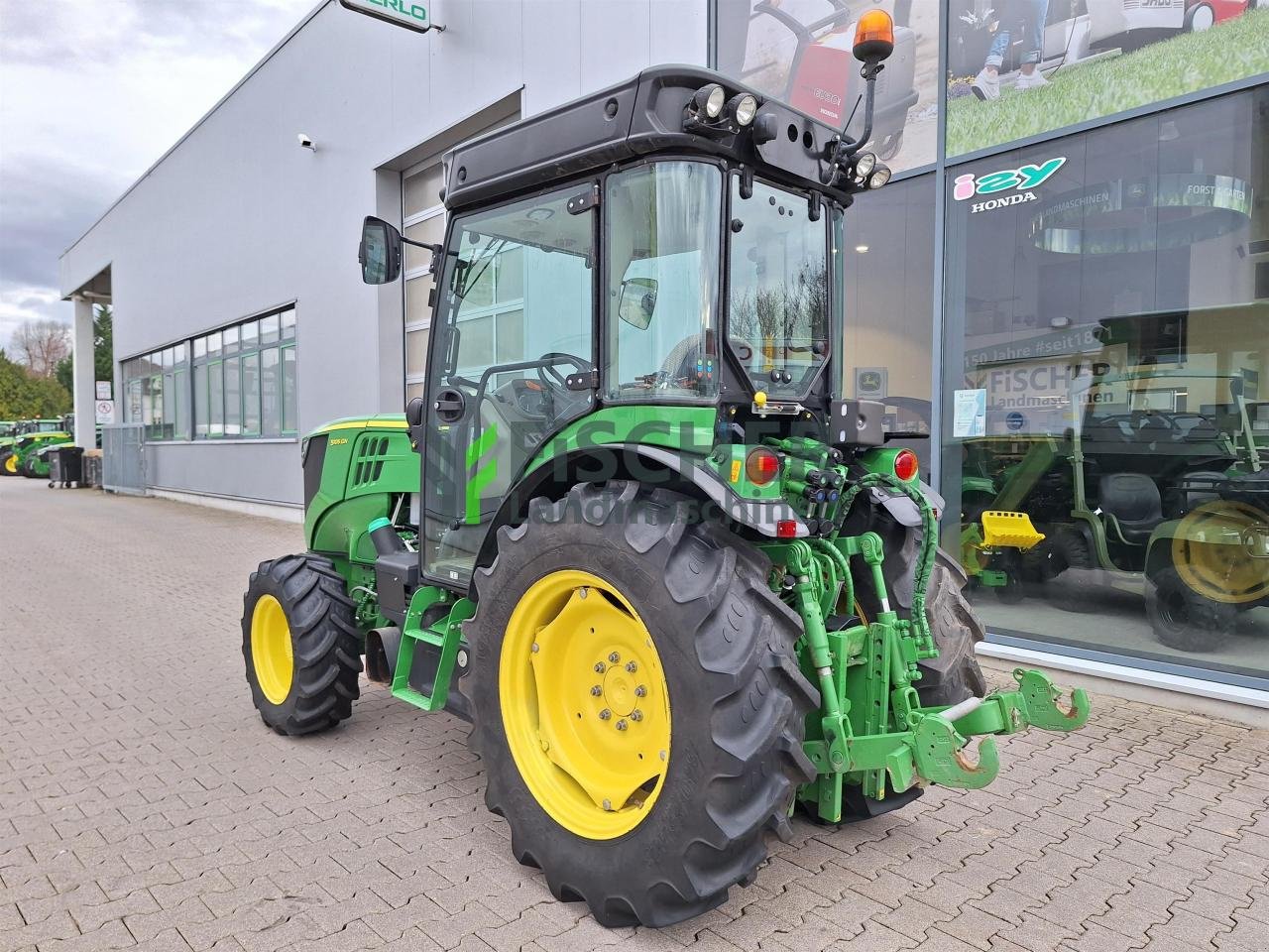 Schmalspurtraktor typu John Deere 5105GN Stufe V, Neumaschine v Worms (Obrázok 5)