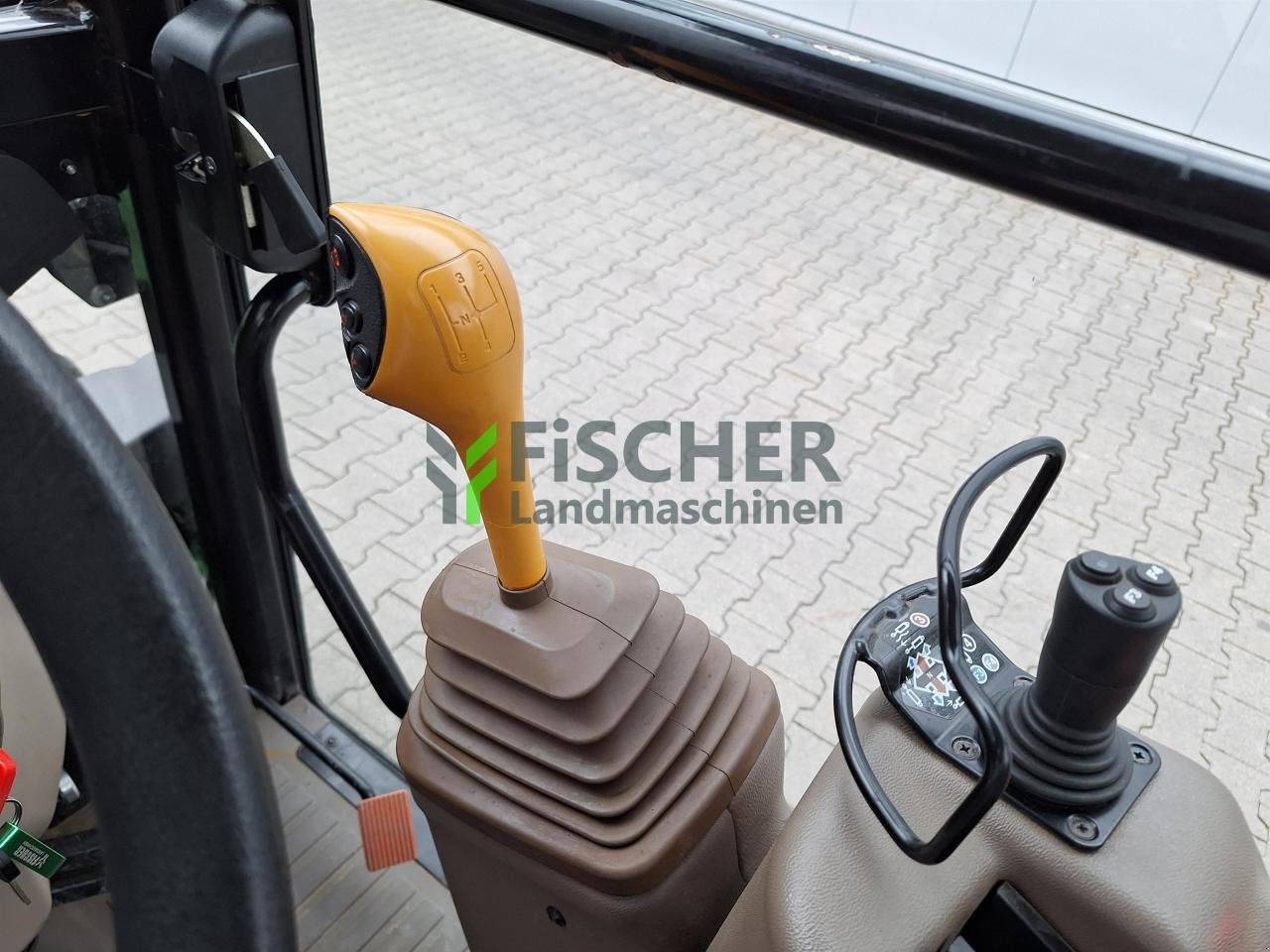 Schmalspurtraktor Türe ait John Deere 5105GN Stufe V, Neumaschine içinde Worms (resim 13)