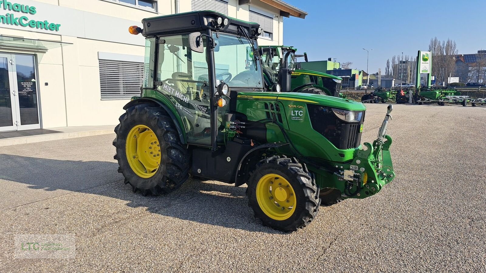 Schmalspurtraktor del tipo John Deere 5105GN, Vorführmaschine en Korneuburg (Imagen 15)