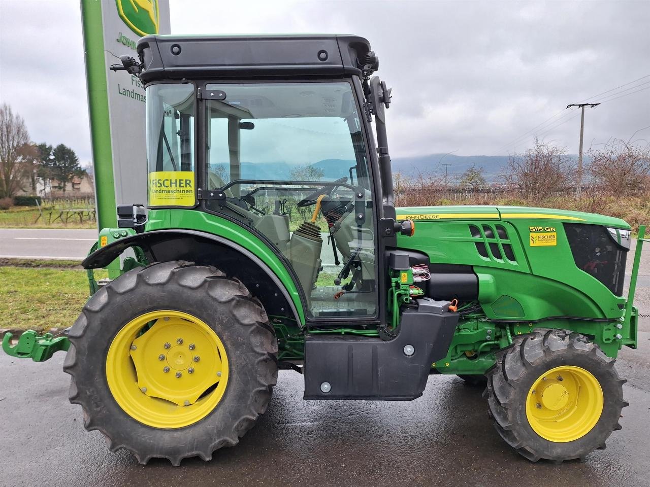 Schmalspurtraktor Türe ait John Deere 5115GN, Neumaschine içinde Niederkirchen (resim 3)
