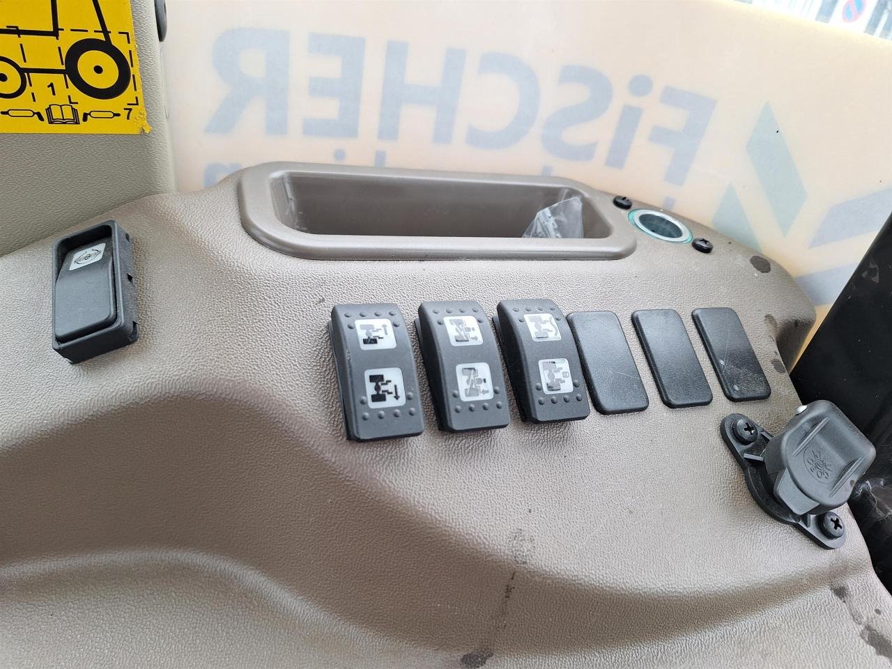 Schmalspurtraktor Türe ait John Deere 5115GN, Neumaschine içinde Niederkirchen (resim 12)