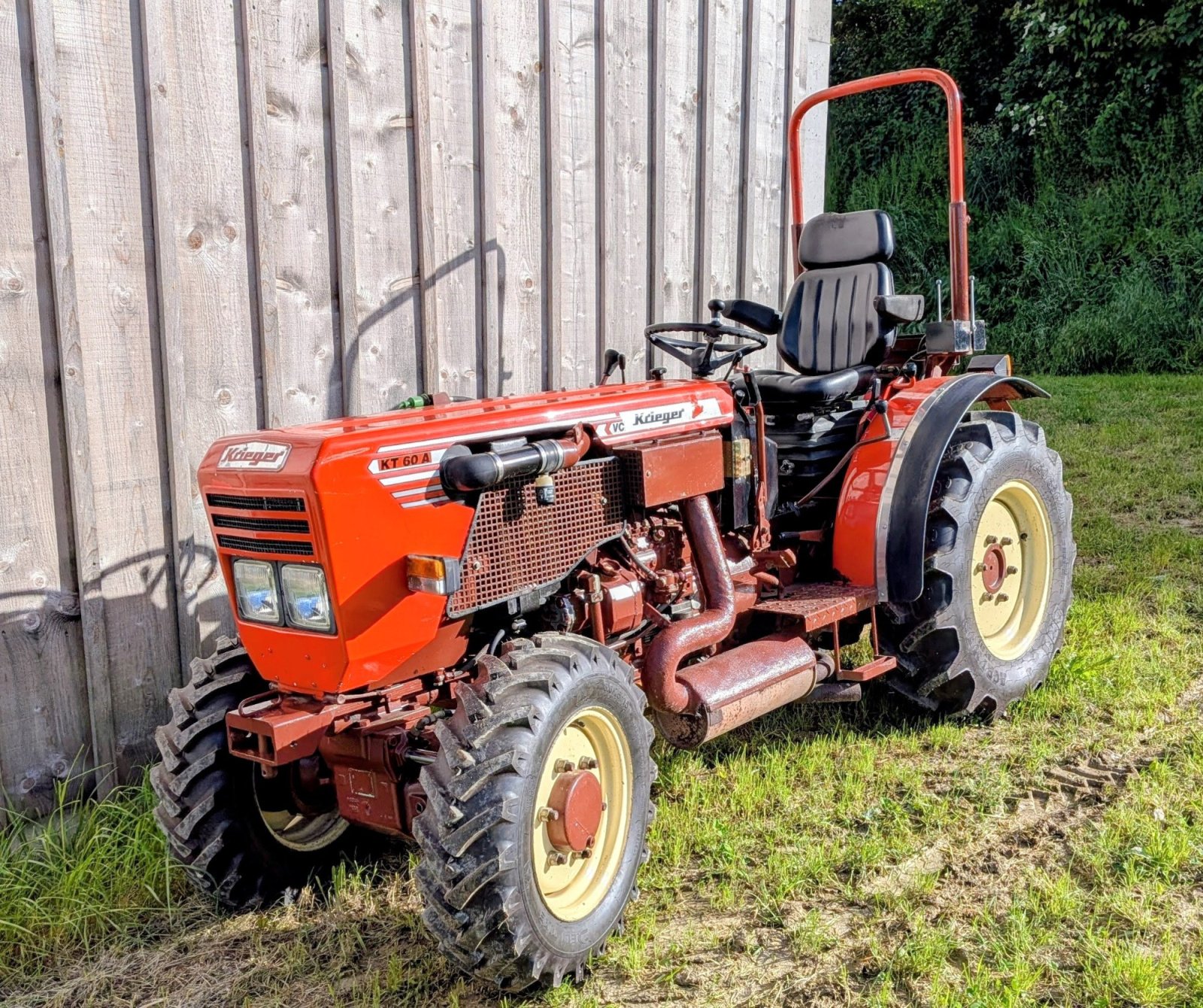 Schmalspurtraktor типа Krieger KT 60 A, Gebrauchtmaschine в Eichstetten  (Фотография 1)