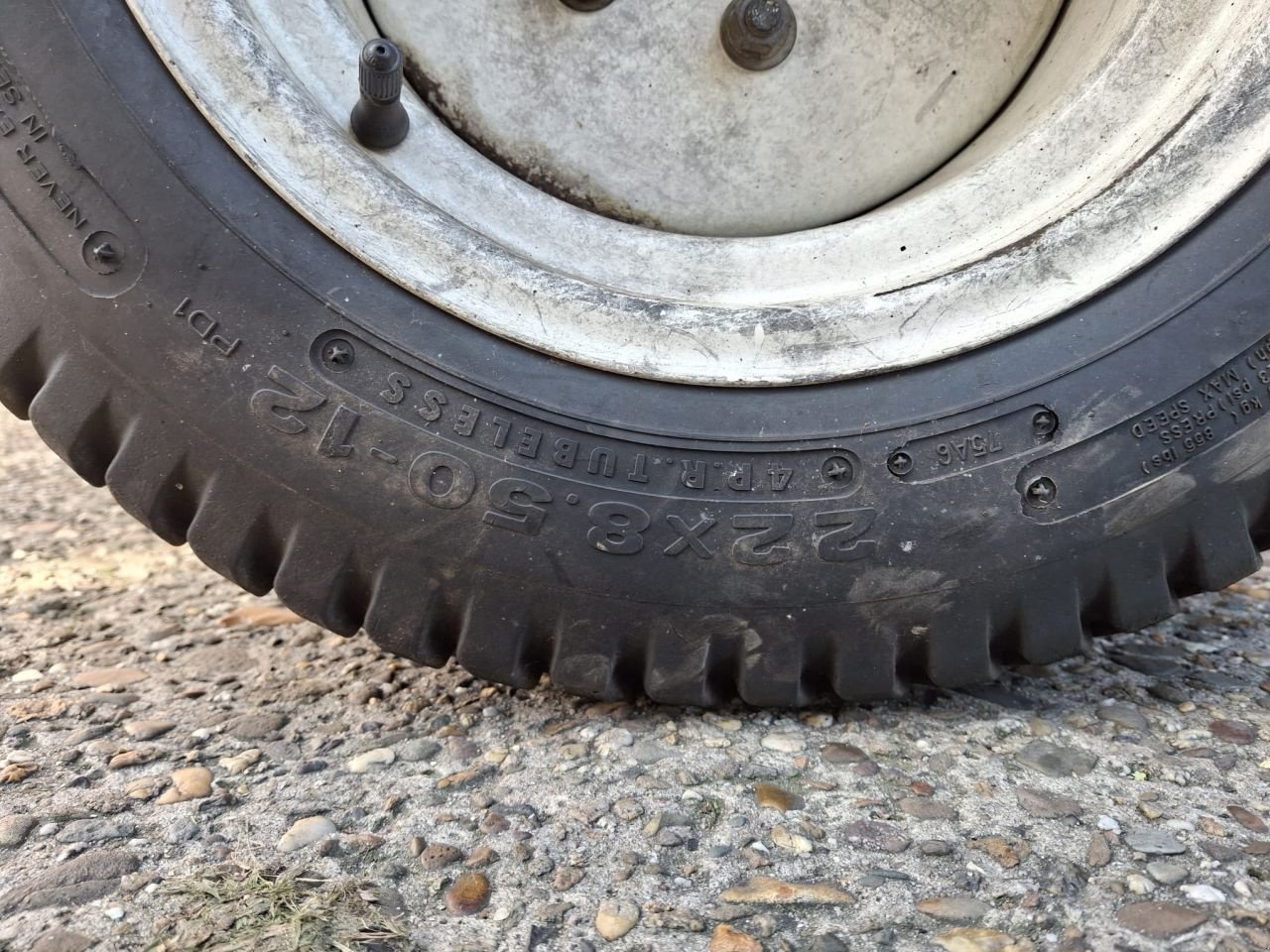 Schmalspurtraktor Türe ait Kubota B2210, Gebrauchtmaschine içinde Maartensdijk (resim 10)