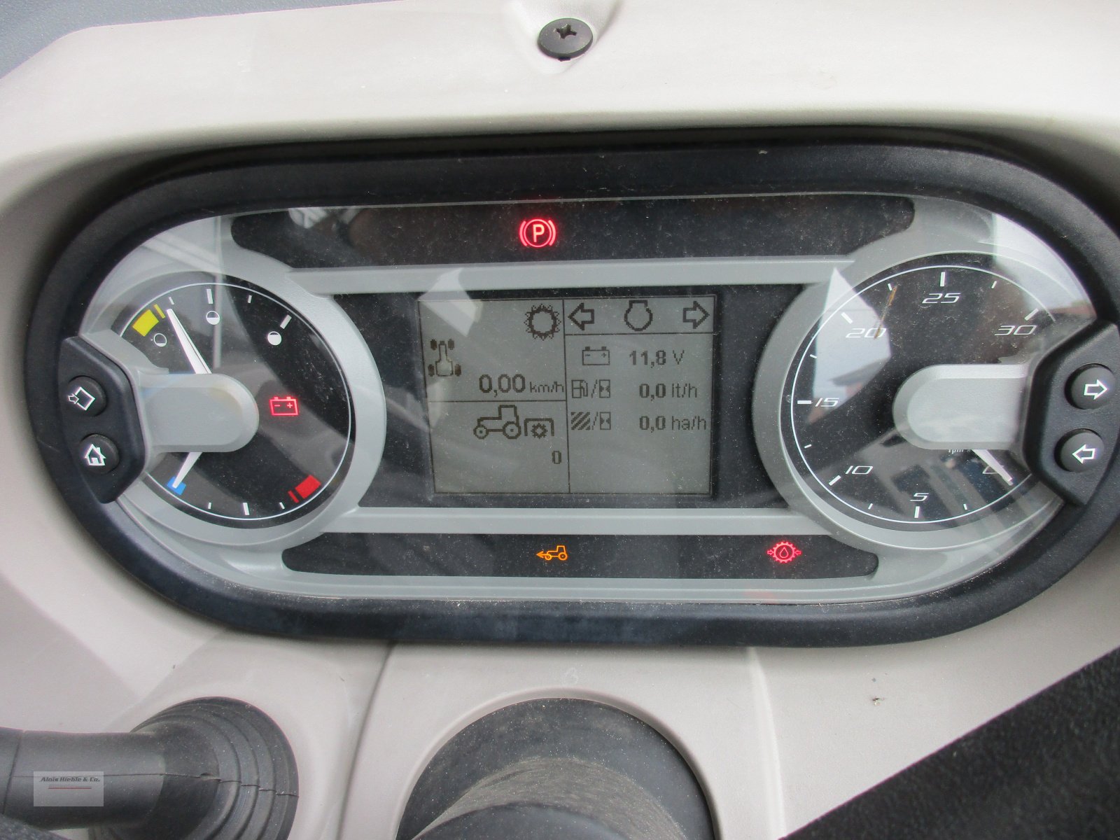 Schmalspurtraktor des Typs Landini Rex 3-080F, Neumaschine in Tapfheim (Bild 11)