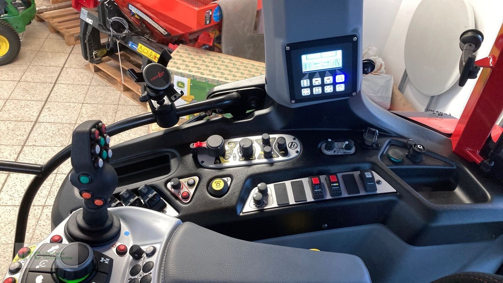 Schmalspurtraktor des Typs Lindner Lintrac 80, Gebrauchtmaschine in Großpetersdorf (Bild 25)