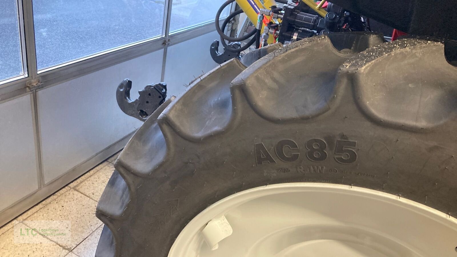 Schmalspurtraktor des Typs Lindner Lintrac 80, Gebrauchtmaschine in Großpetersdorf (Bild 14)