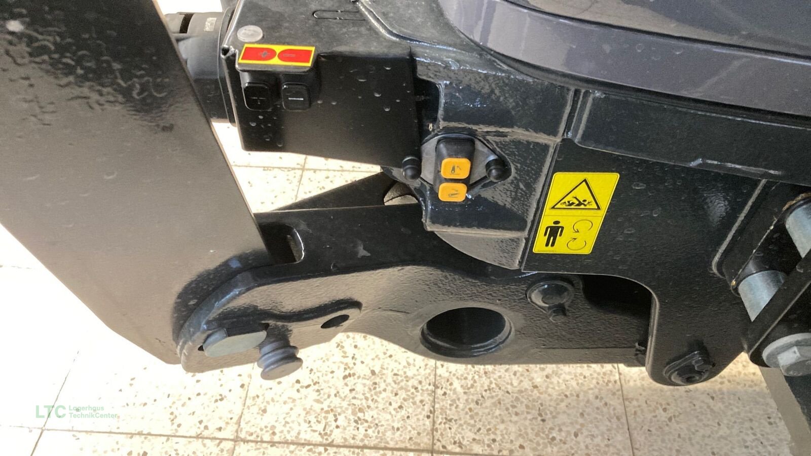 Schmalspurtraktor des Typs Lindner Lintrac 80, Gebrauchtmaschine in Großpetersdorf (Bild 21)