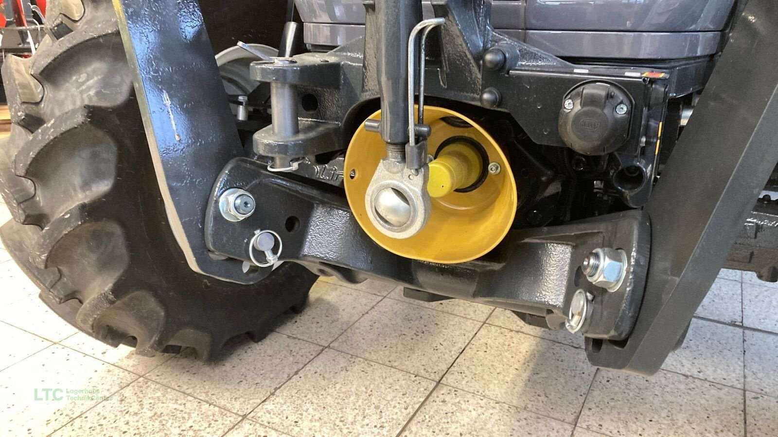 Schmalspurtraktor des Typs Lindner Lintrac 80, Gebrauchtmaschine in Großpetersdorf (Bild 19)