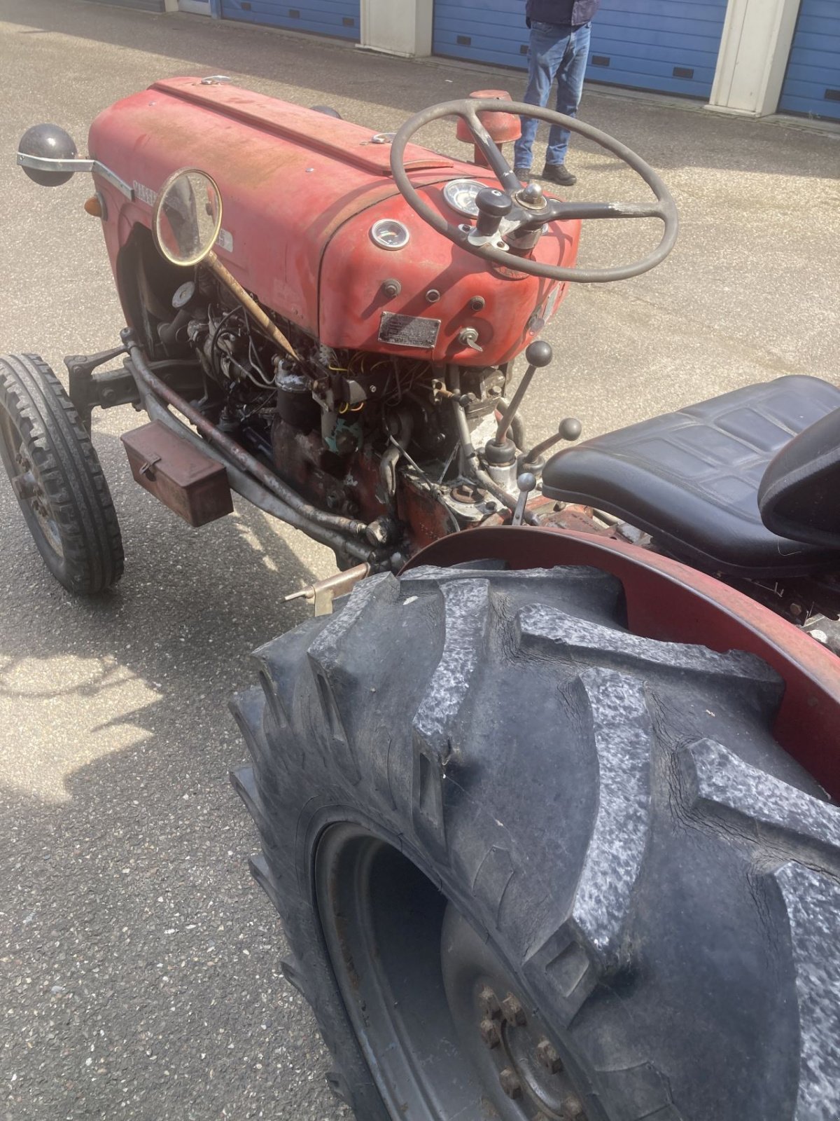 Schmalspurtraktor van het type Massey Ferguson -, Gebrauchtmaschine in Neer (Foto 5)