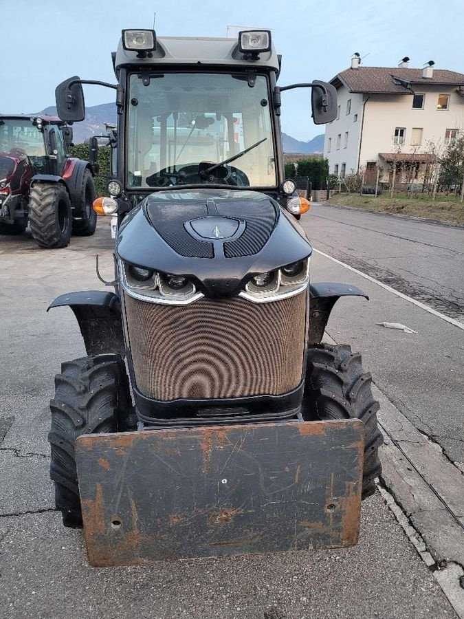 Schmalspurtraktor typu Massey Ferguson 3709V - GB238, Gebrauchtmaschine v Eppan (BZ) (Obrázek 6)