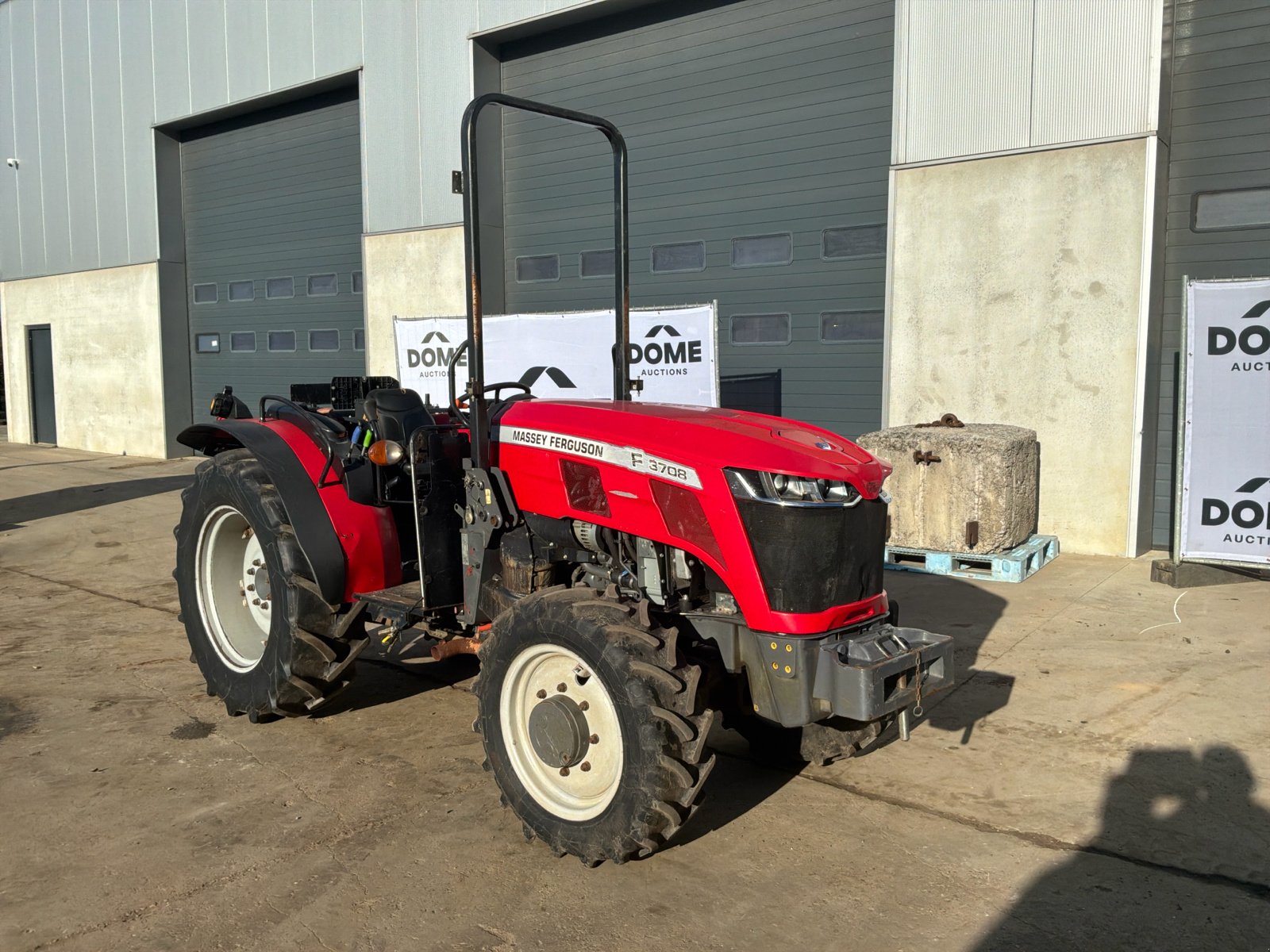 Schmalspurtraktor typu Massey Ferguson F3708F, Gebrauchtmaschine v Aarschot (Obrázek 3)