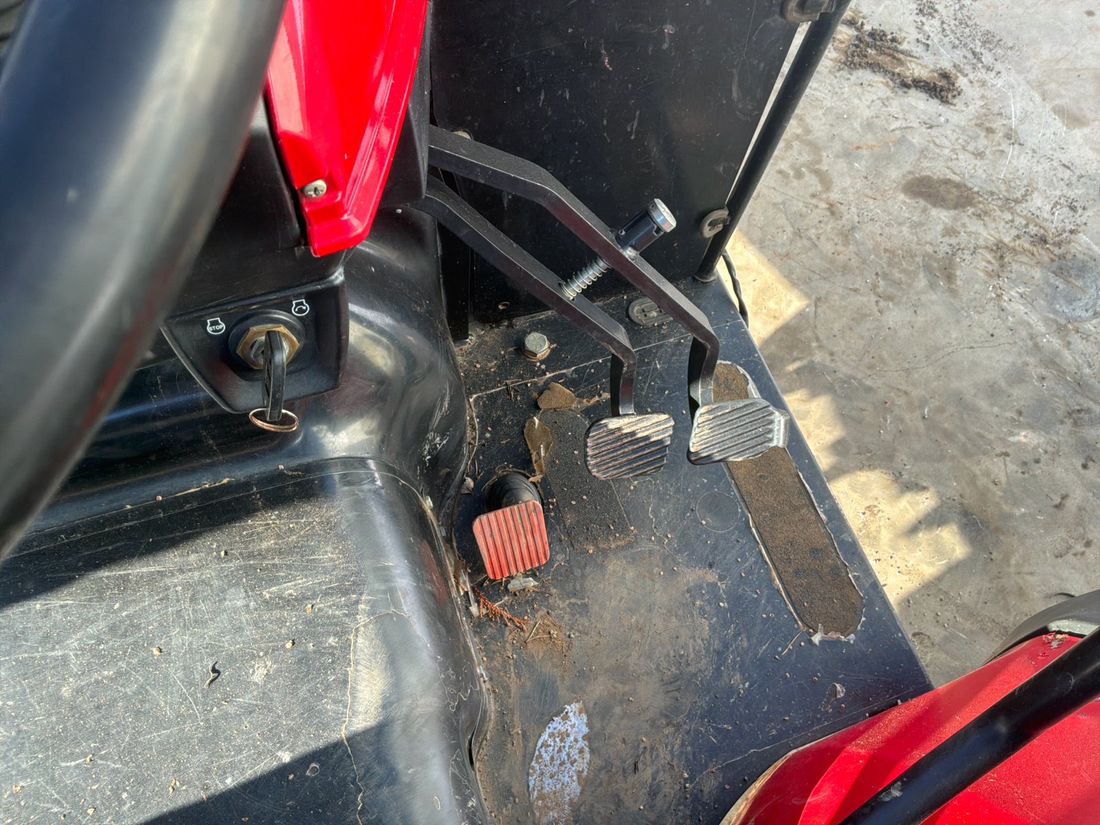 Schmalspurtraktor typu Massey Ferguson F3708F, Gebrauchtmaschine v Aarschot (Obrázek 13)