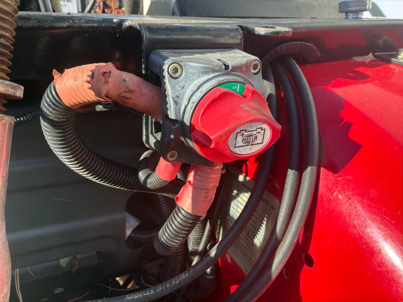 Schmalspurtraktor typu Massey Ferguson F3708F, Gebrauchtmaschine v Aarschot (Obrázek 19)