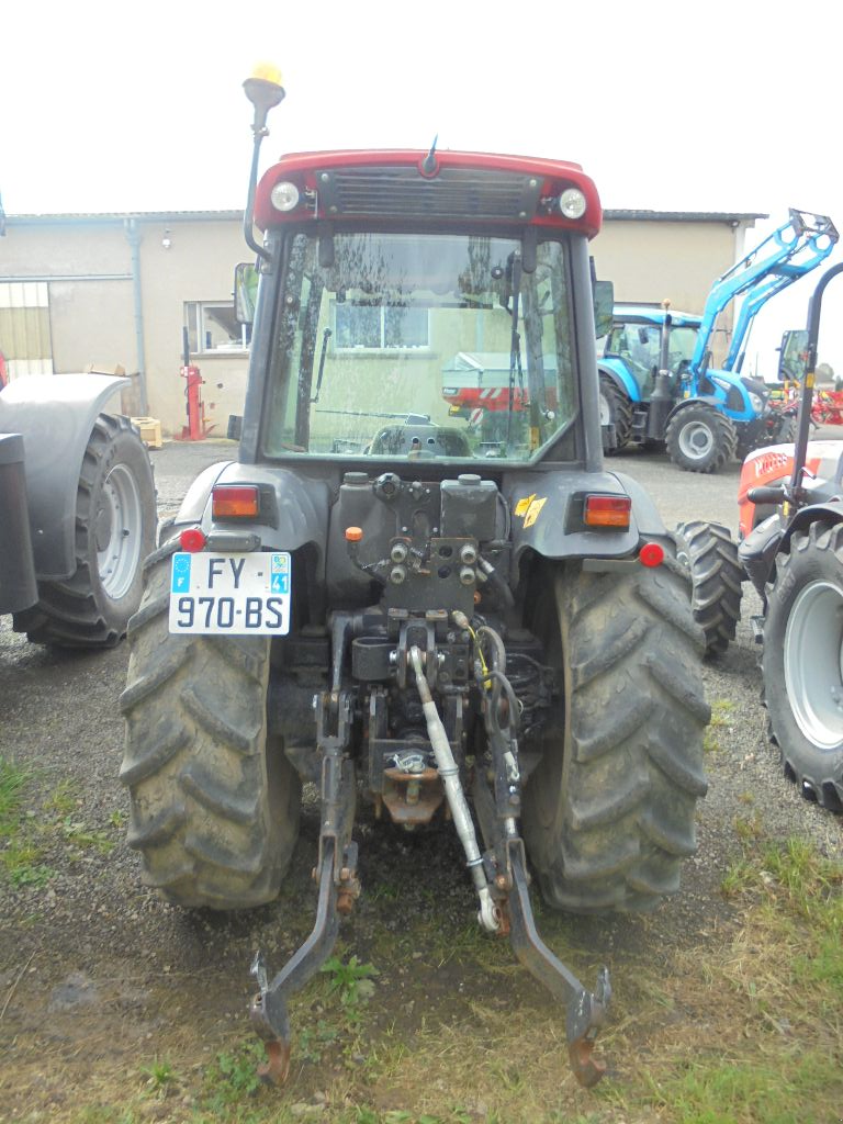 Schmalspurtraktor des Typs McCormick F90, Gebrauchtmaschine in AUTHON (Bild 5)