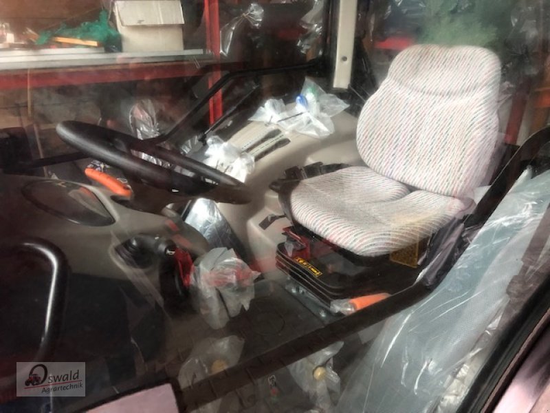 Schmalspurtraktor tip McCormick X 2.30, Neumaschine in Regen (Poză 3)