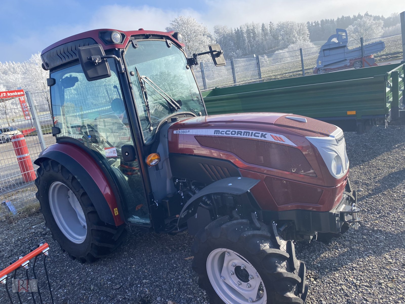 Schmalspurtraktor del tipo McCormick X3.080F, Neumaschine In Meßkirch (Immagine 1)