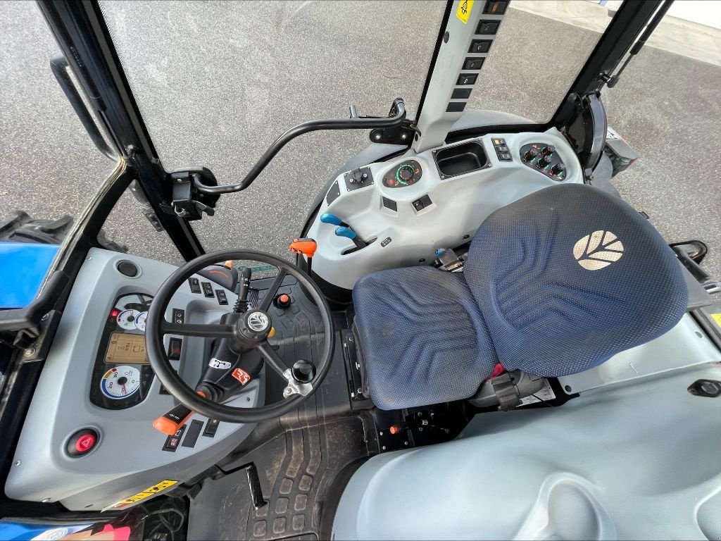 Schmalspurtraktor typu New Holland T 4.100LP, Gebrauchtmaschine v Montauban (Obrázek 9)