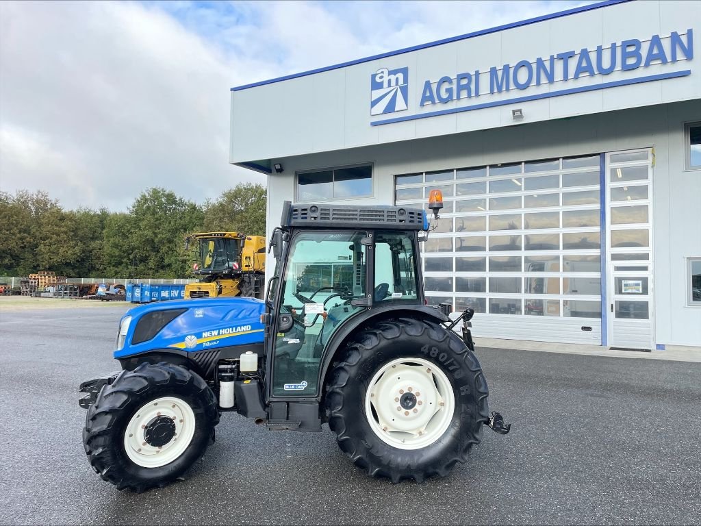 Schmalspurtraktor des Typs New Holland T 4.100LP, Gebrauchtmaschine in Montauban (Bild 4)