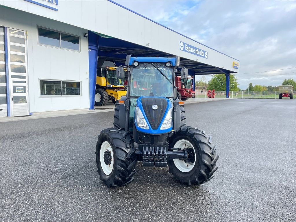 Schmalspurtraktor des Typs New Holland T 4.100LP, Gebrauchtmaschine in Montauban (Bild 2)