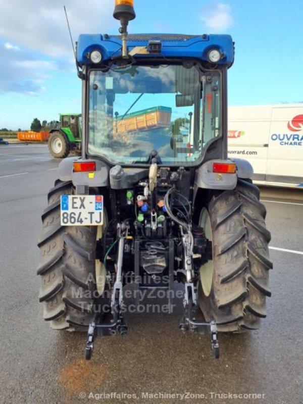 Schmalspurtraktor typu New Holland T4-100F, Gebrauchtmaschine v ANTIGNY (Obrázek 3)
