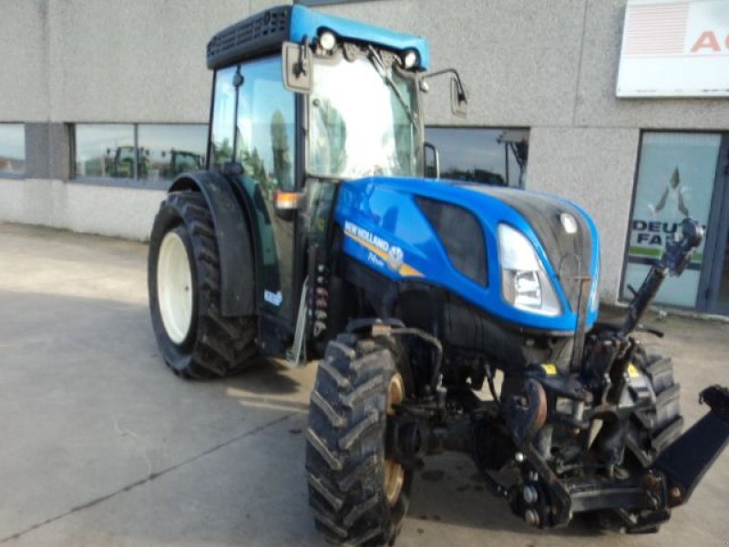 Schmalspurtraktor typu New Holland T4 - 110 N, Gebrauchtmaschine v MOULLE (Obrázek 3)